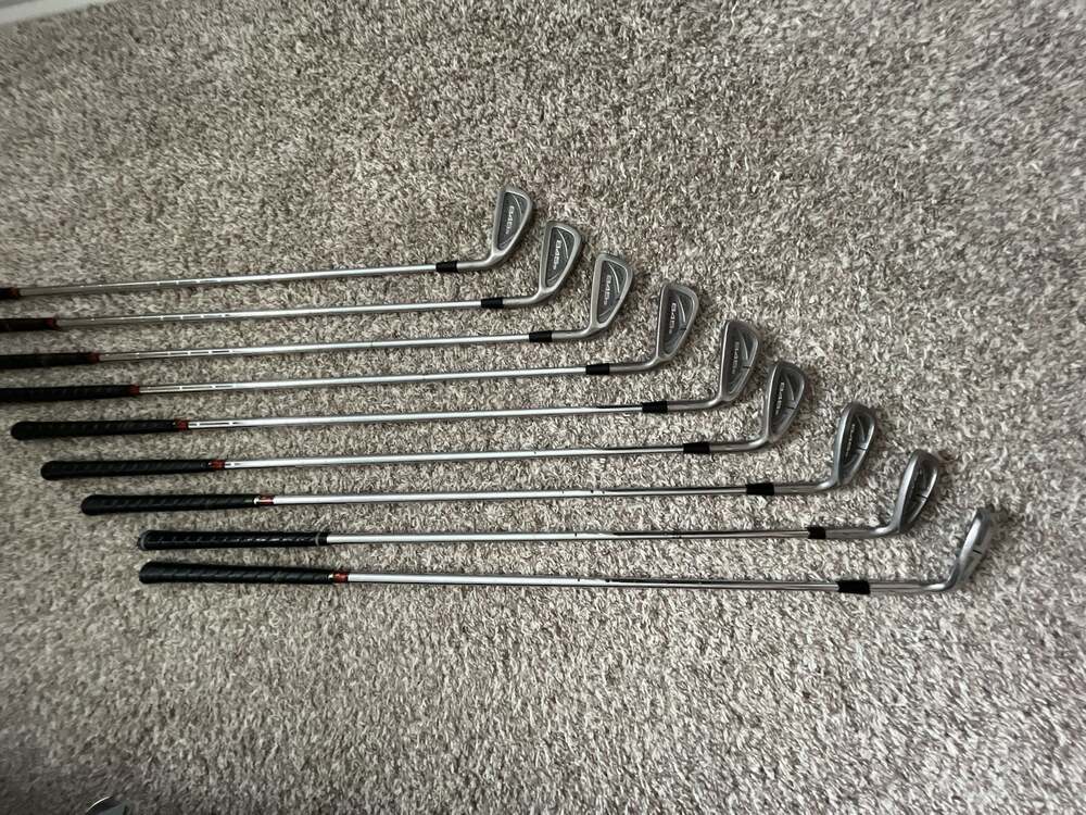 Tommy Armour 845s Silver Scot Iron Set (3-PW + Sand Wedge)